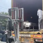 榛子剥壳线装载待装运