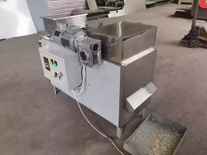 Cortadora de tiras de cacahuete